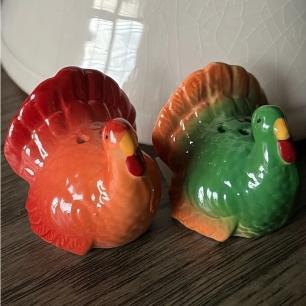MINI 🦃 Salt &‎ Pepper